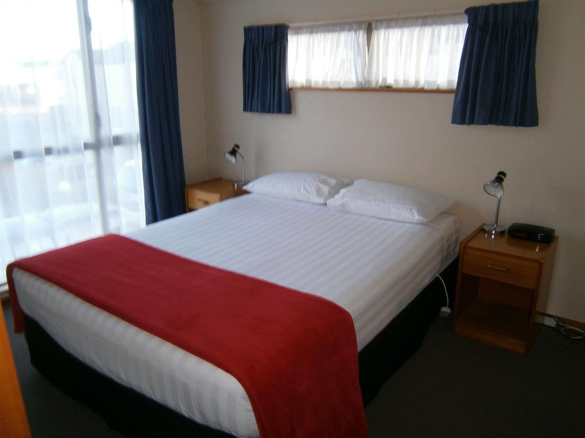 Deans Bush Motel Christchurch Extérieur photo